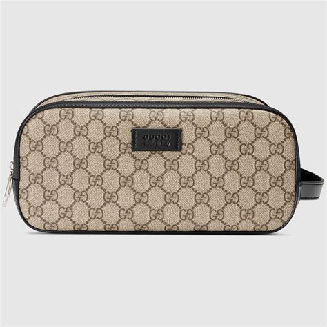 gucci shaving bag.